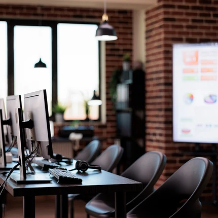 مجموعه پویان آی تی